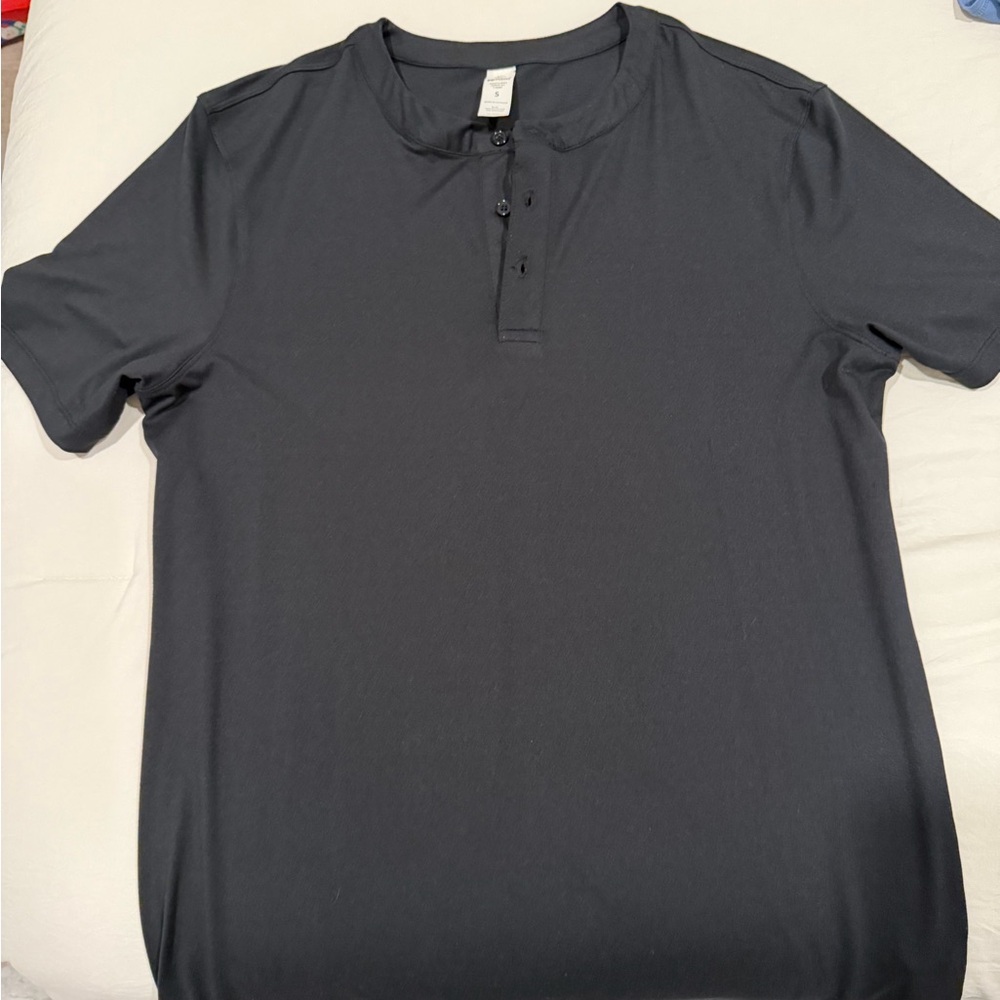 SOFT 90 Degree By Reflex Women’s Black Henley Shirt